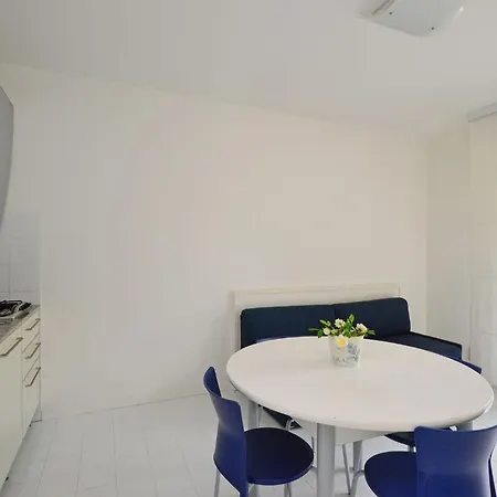 Perfect In A Appartement *
